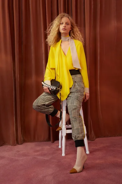 Look 15